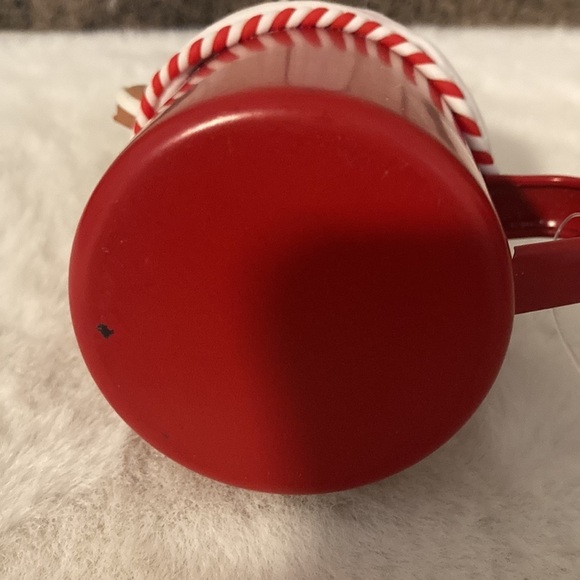 Gingerbread Man In Mug Decor - Picture 4 of 6